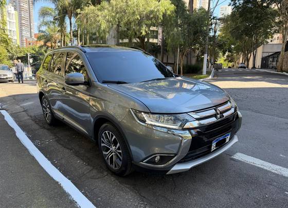 MITSUBISHI OUTLANDER 2.0 16V GASOLINA 4P AUTOMÁTICO